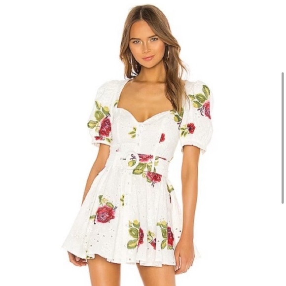 MAJORELLE Dresses & Skirts - Majorelle Mackenzie Floral Rose Puff Sleeve Belted Mini Dress Bloggers Fave